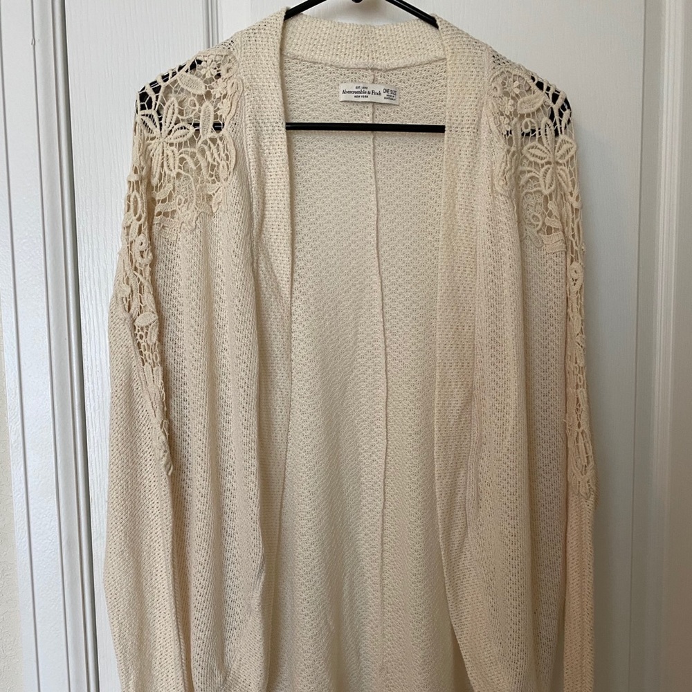 Cream Abercrombie Knit Cardigan